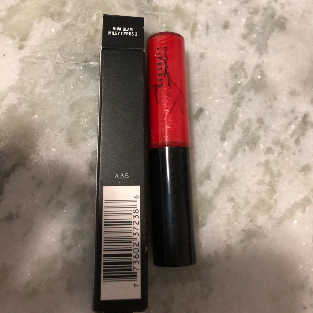 Viva glam Miley Cyrus 2 lip glass